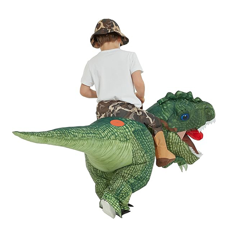 最新の人気商品：空気で膨らませて着用するタイプのティラノサウ - Inflatable Dinosaur Costume Adult のレビューと価格